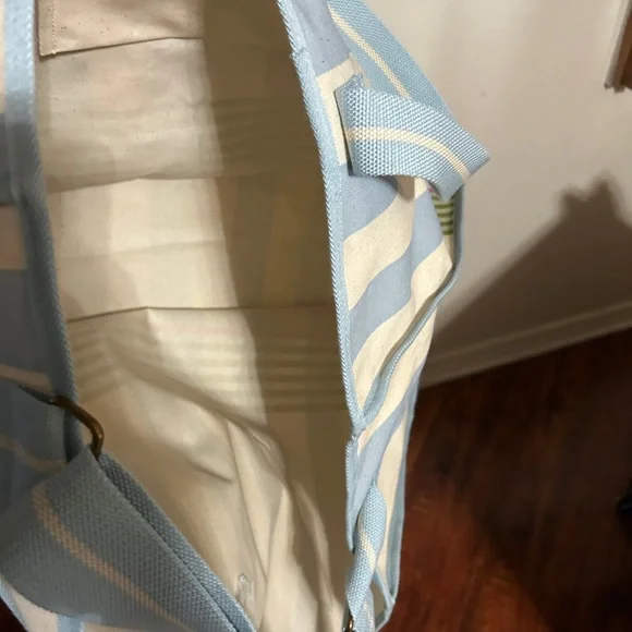 Hearth & Hand Striped Blue and Cream Tote Bag - Picture 4 of 4